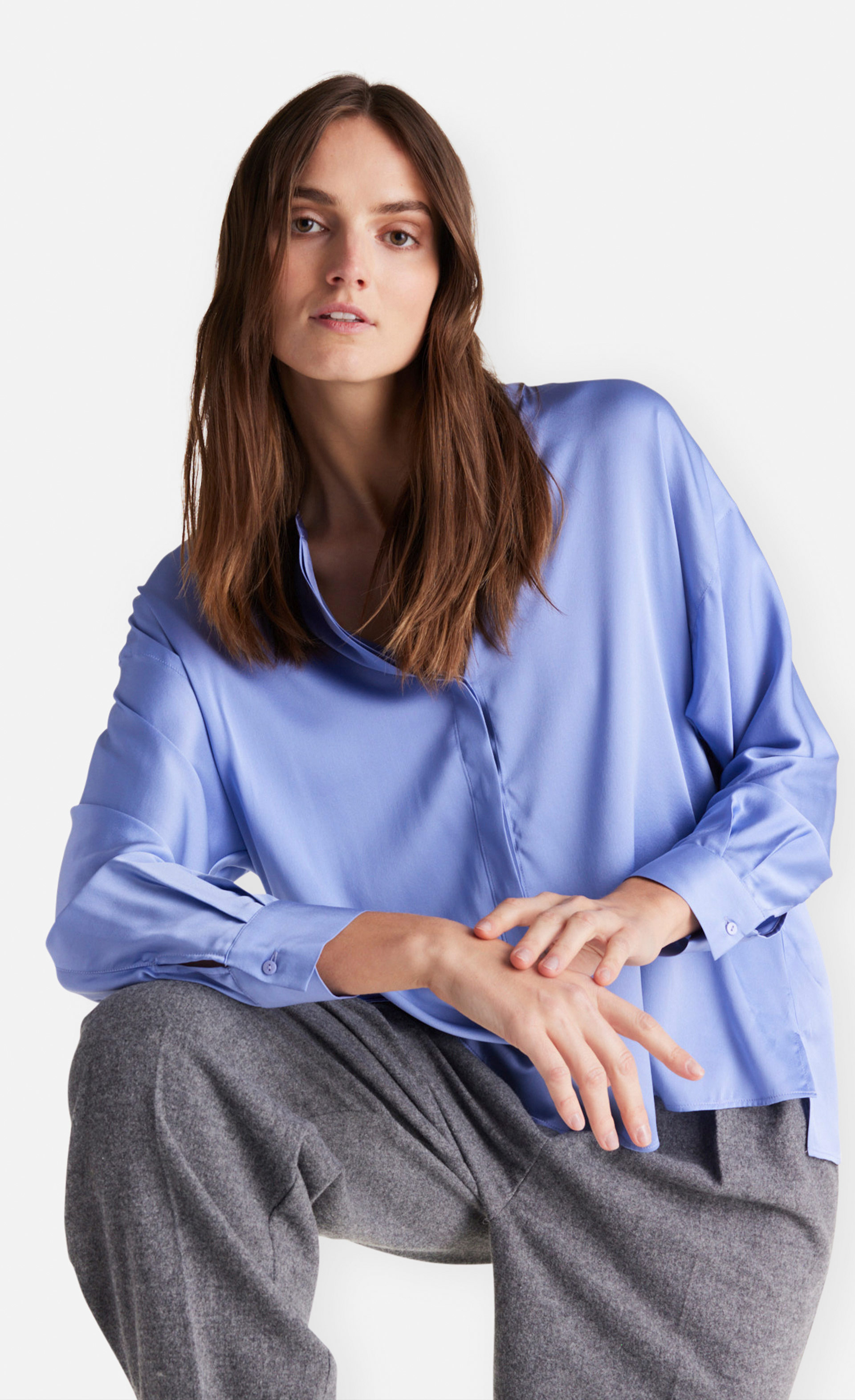 Chantellesa - Oversized Seidensatinbluse