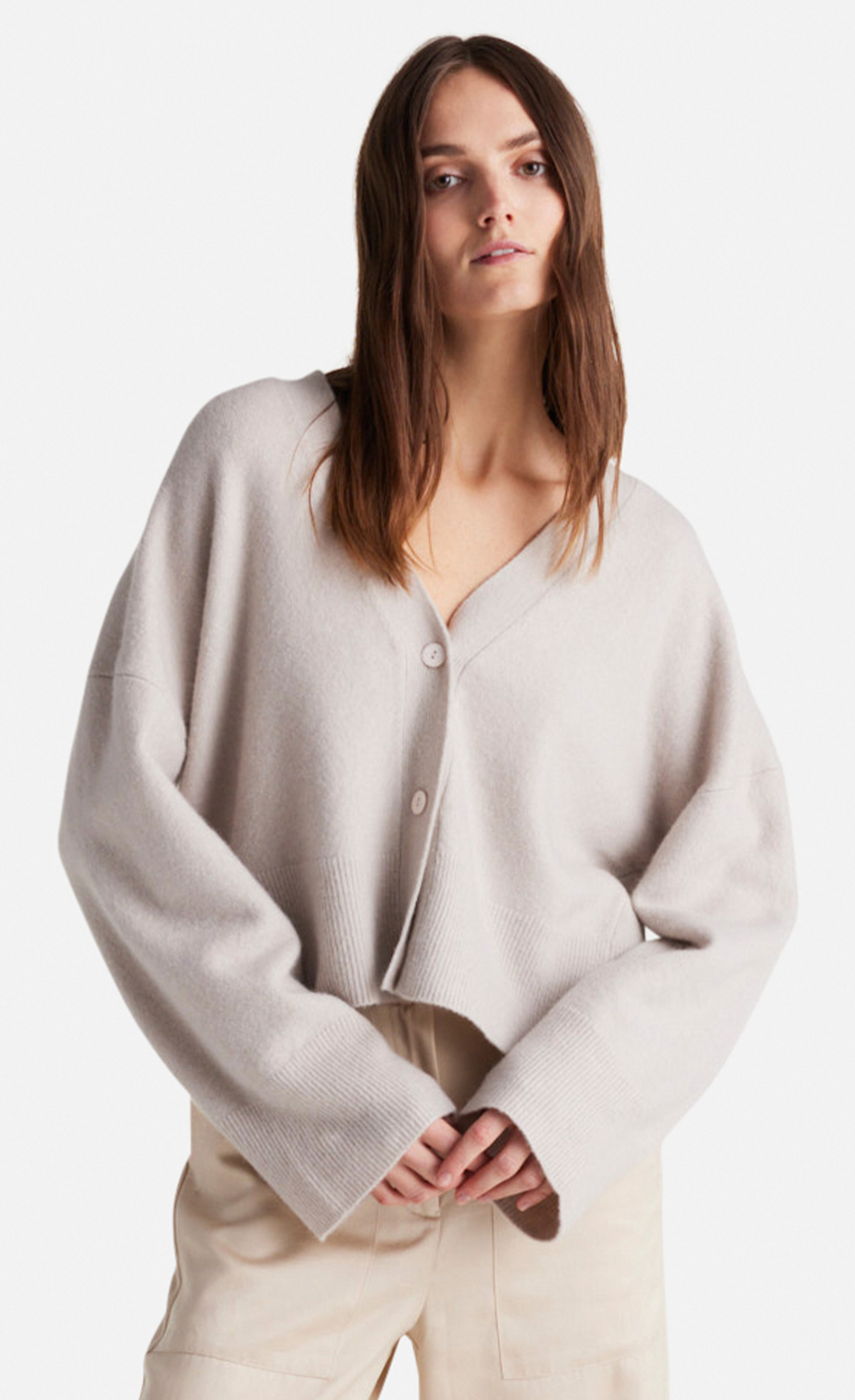 Ivettin - Geknöpfte oversized Strickjacke