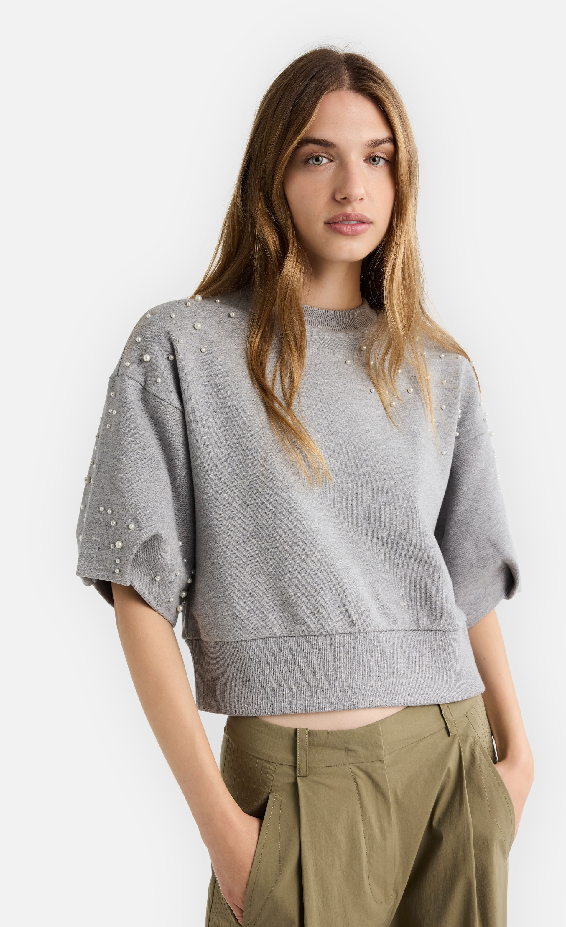 Calarie - Halbarm Sweatshirt mit Perlen-Applikaton