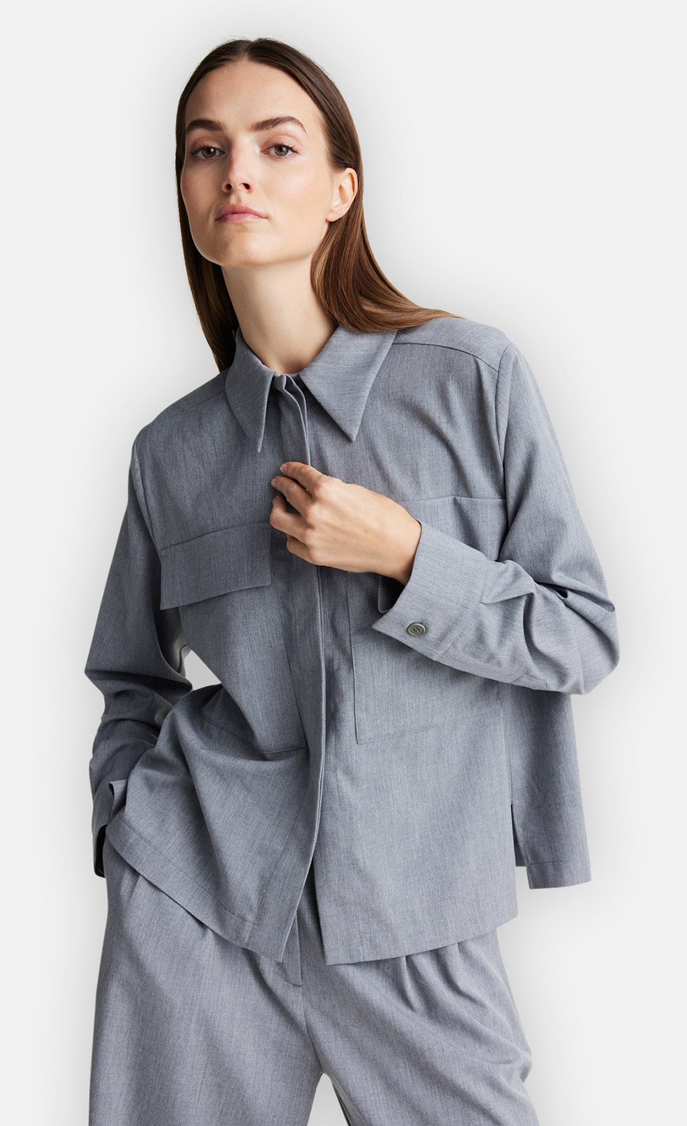 Laceya---Overshirt-im-Workwear-Stil