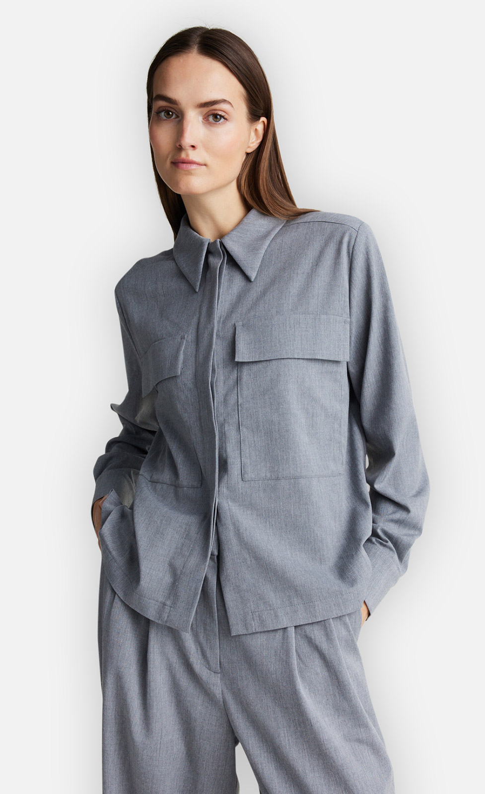 Laceya---Overshirt-im-Workwear-Stil